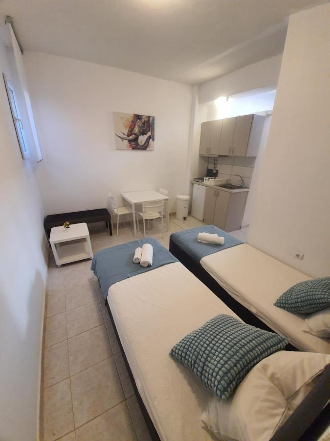 Sunset_Apartments Only 15 Meters From The Sea Neos Marmaras Luaran gambar